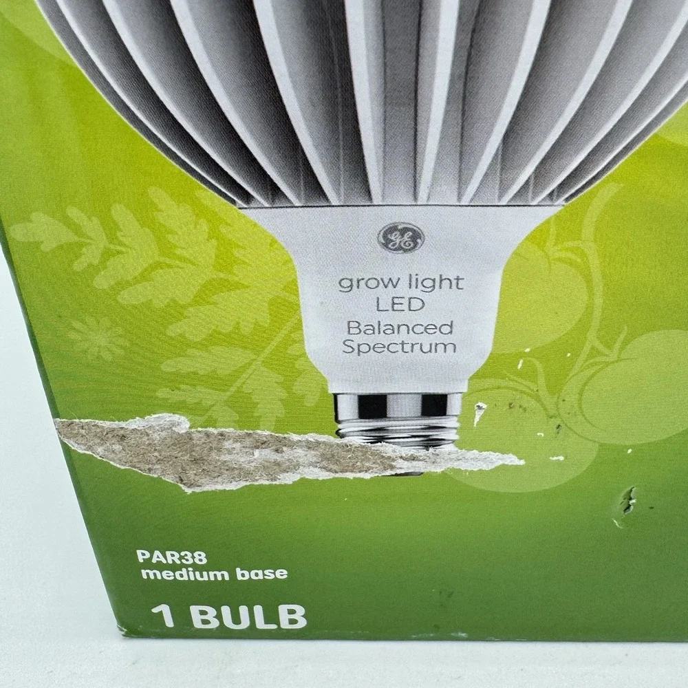 GE Grow Light LED PAR38 Bulb 50 PPF Balanced Spectrum For Seeds & Greens